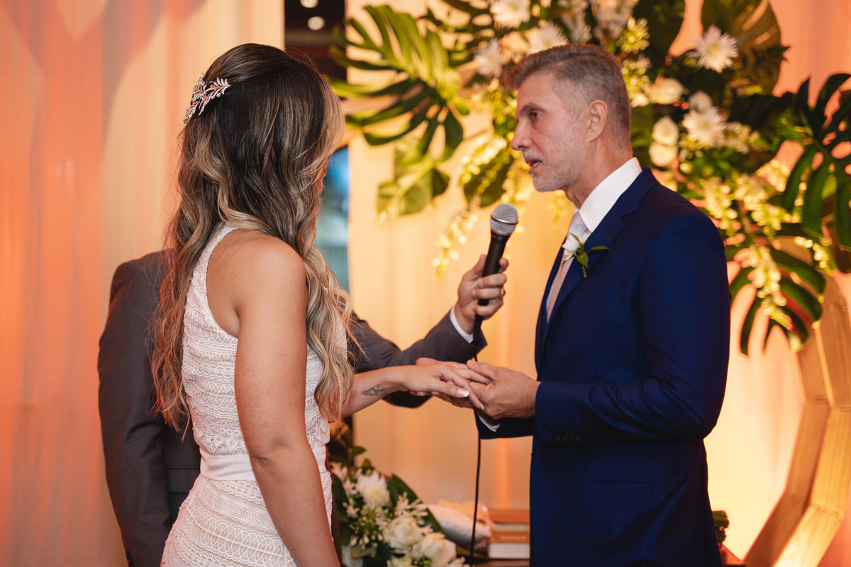 casamento, fotografia de casamento, fotógrafo de casamento, casais, casal, wedding, noiva, natal, rn, casamento no Restaurante NAU, casamento a noite, casamento para poucas pessoas, fotos criativas de casamento, emocionante