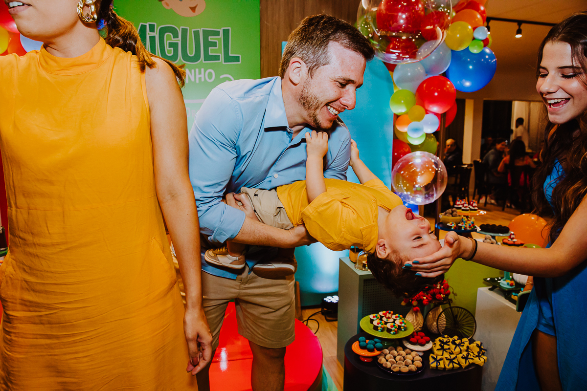 aniversario infantil, aniversario menino, lets party, natal, rn, fotos espontâneas de aniversario infantil, festa colorida, decoração festa infantil menino, aniversario 1 ano menino.