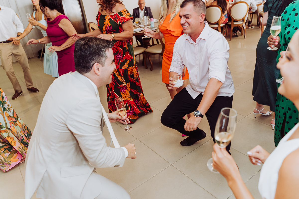 Casamento Marília e Thiago, Igreja de Candelária Natal, Casamento emocionante, Receção Valéria Calazans, Casamento íntimo, Forró casamento, Música Eu e Você Já Tava Escrito nas Estrelas, Amor verdadeiro, melhor fotógrafo casamento de Natal/RN.