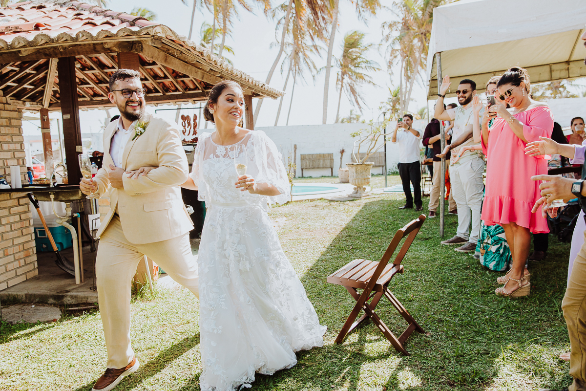 casamento de dia, casamento na praia, fotógrafo de casamento na praia, natal, rn, barra do rio, capelinha praia, ideia decoração casamento praia.