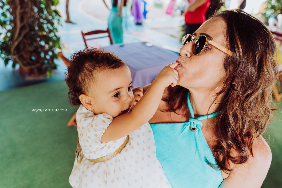 aniversario 3 anos, Maria Helena, Quintal do Brincar, Natal, RN, brincadeiras raiz, bolhas de sabão, brincar na lama, aniversário infantil