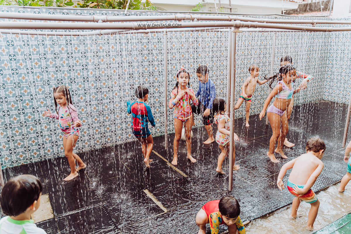 aniversario 3 anos, Maria Helena, Quintal do Brincar, Natal, RN, brincadeiras raiz, bolhas de sabão, brincar na lama, aniversário infantil