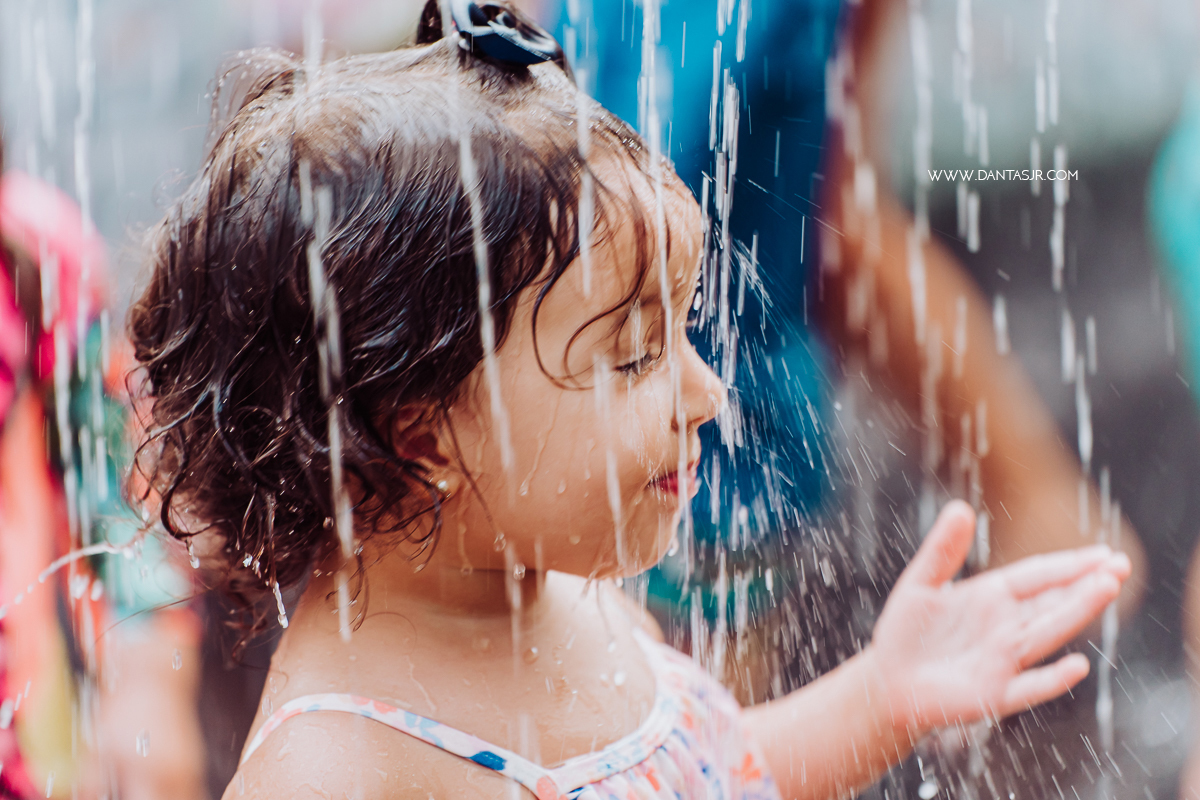 aniversario 3 anos, Maria Helena, Quintal do Brincar, Natal, RN, brincadeiras raiz, bolhas de sabão, brincar na lama, aniversário infantil
