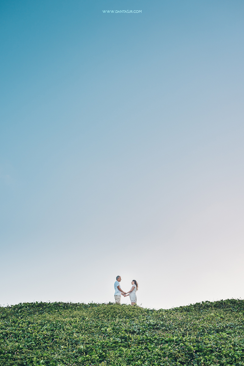 ensaio grávida, natal, rn, gravidez, pregnant, ensaio de grávida na praia, fotografia de grávida, fotógrafo de grávidas, ensaio de grávida no campo, pipa, grávida fitness, cachorro