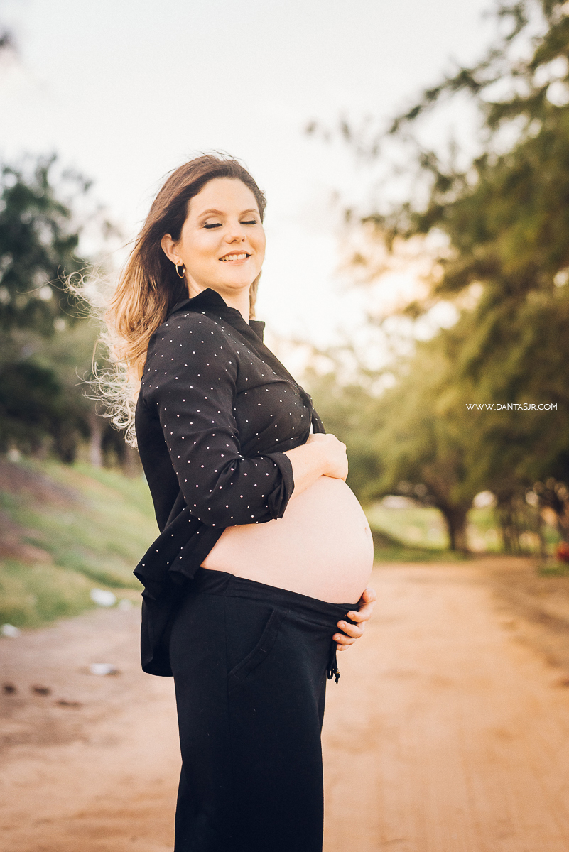 ensaio grávida, natal, rn, gravidez, pregnant, ensaio de grávida na praia, fotografia de grávida, fotógrafo de grávidas, ensaio de grávida no campo, pipa, grávida fitness, cachorro