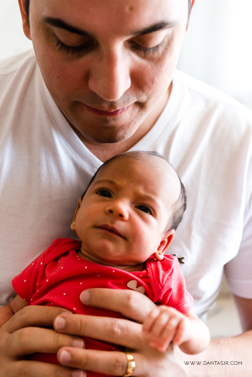 sessão lifestyle, newborn, recem nascido, fotos em casa, foto familia bebe, fotografo de familia, natal, rn