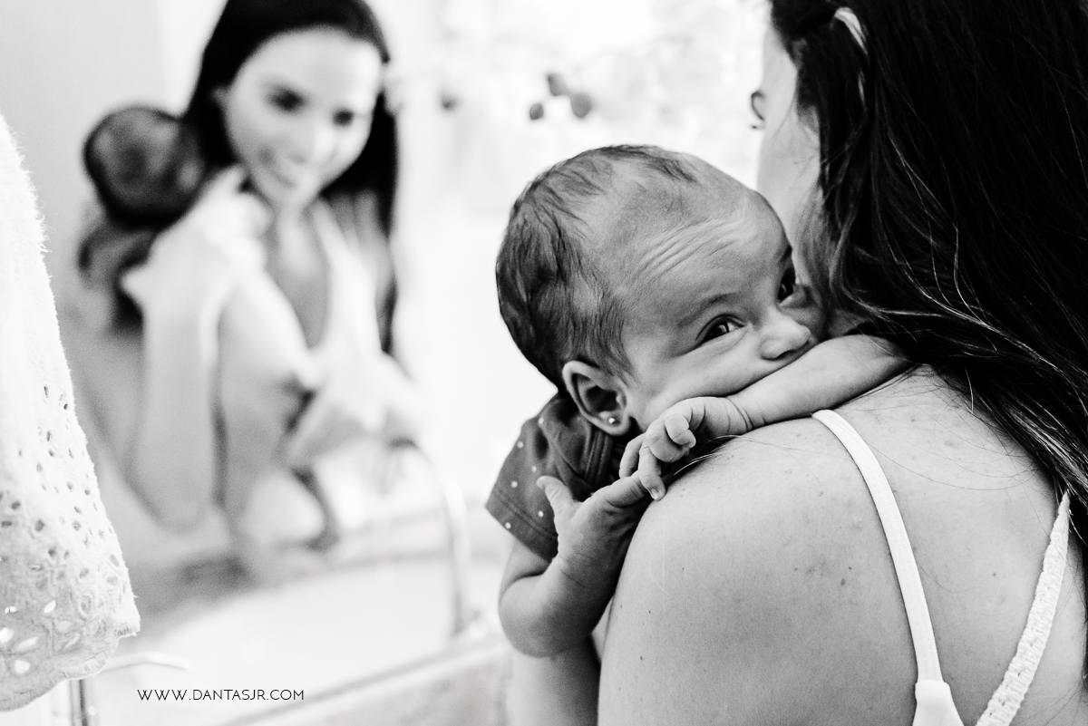 sessão lifestyle, newborn, recem nascido, fotos em casa, foto familia bebe, fotografo de familia, natal, rn