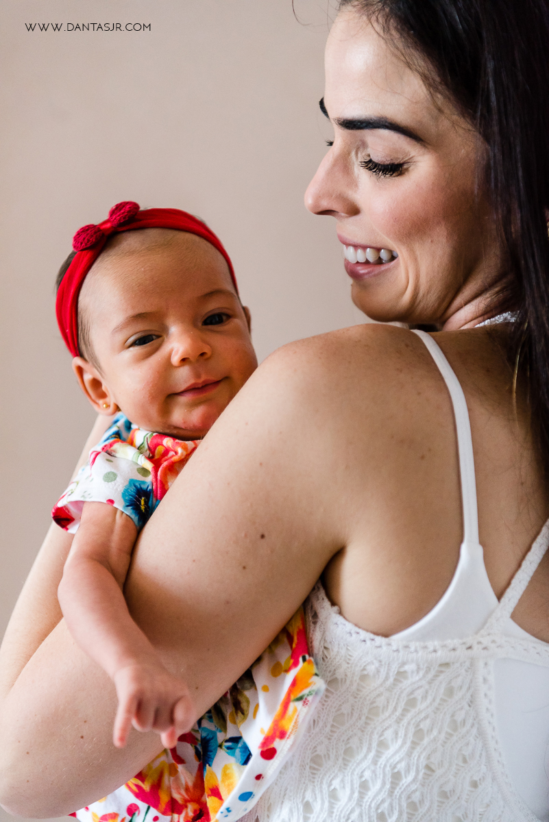 sessão lifestyle, newborn, recem nascido, fotos em casa, foto familia bebe, fotografo de familia, natal, rn