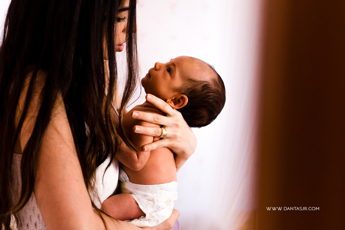 sessão lifestyle, newborn, recem nascido, fotos em casa, foto familia bebe, fotografo de familia, natal, rn