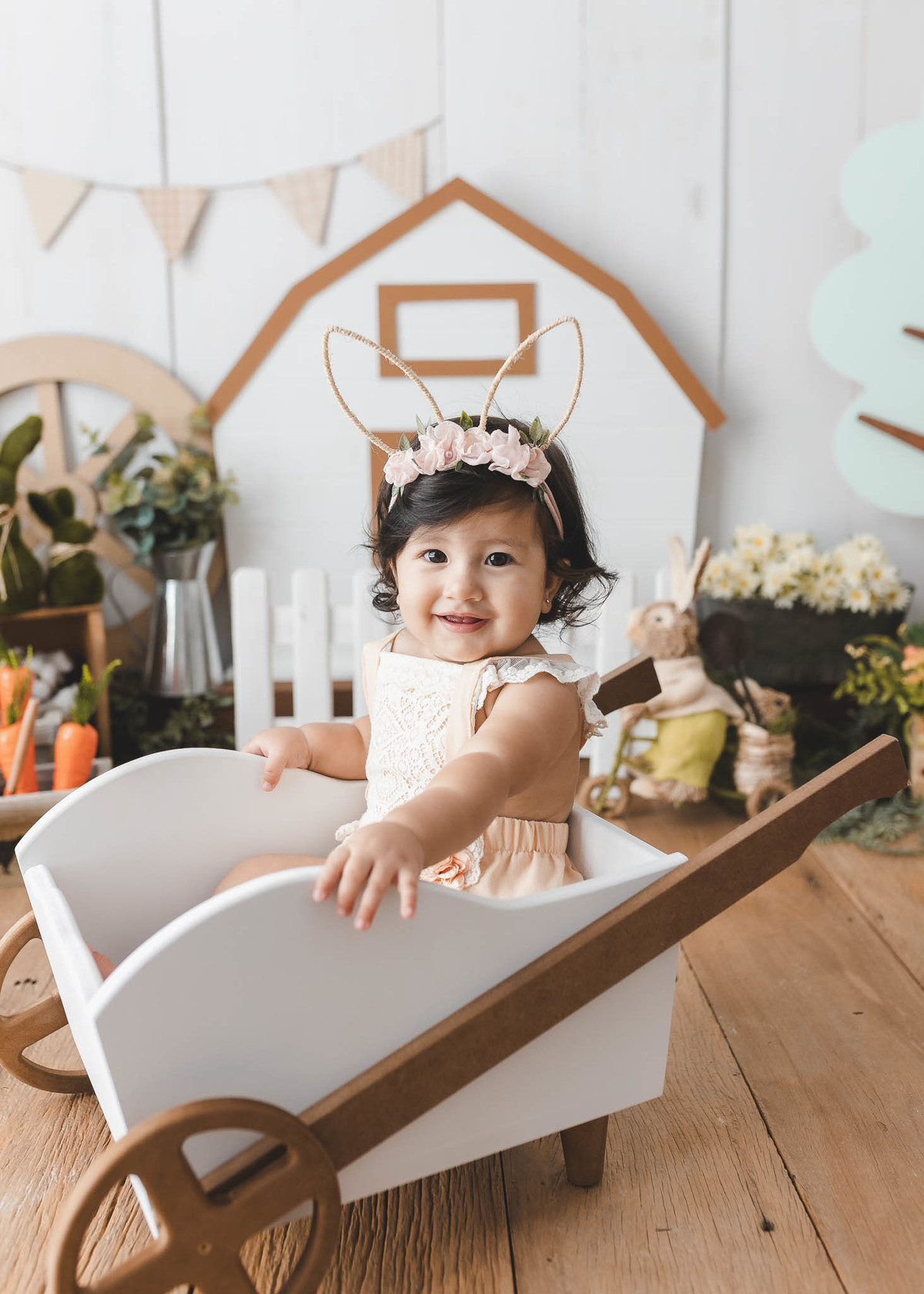 Ensaio infantil de páscoa