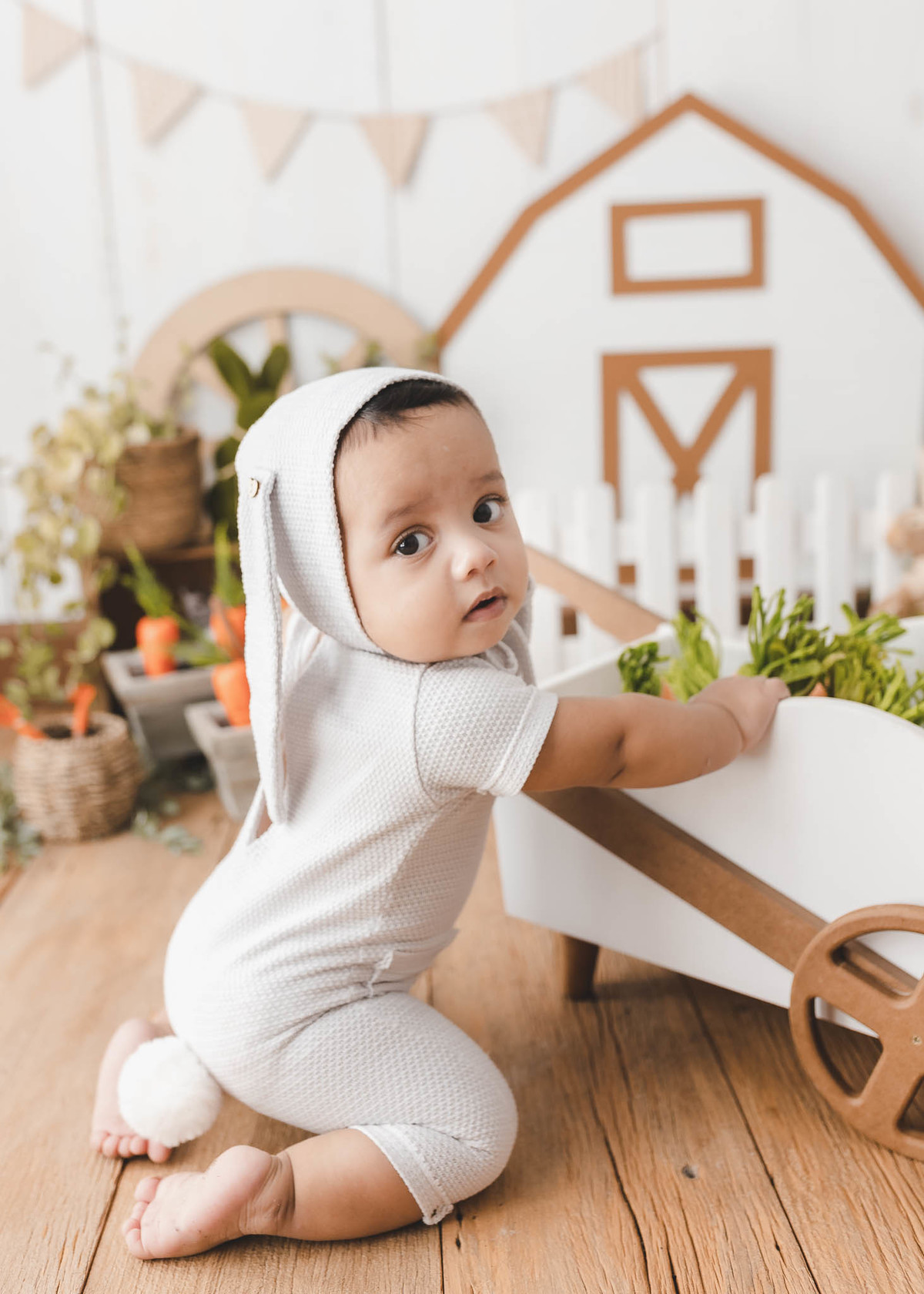 Ensaio infantil de páscoa