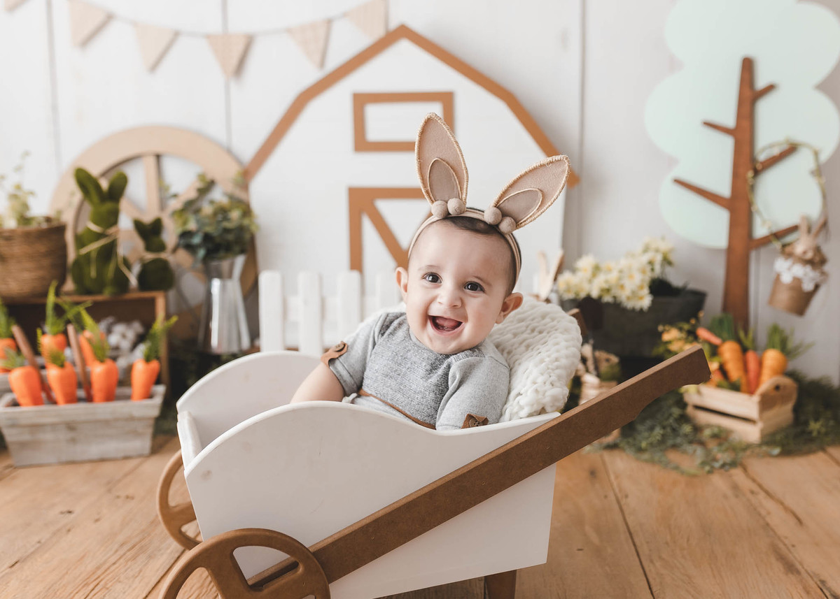 Ensaio infantil de páscoa