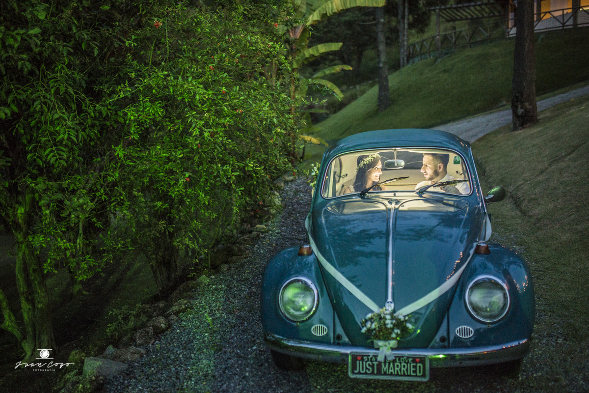noivos no fusca