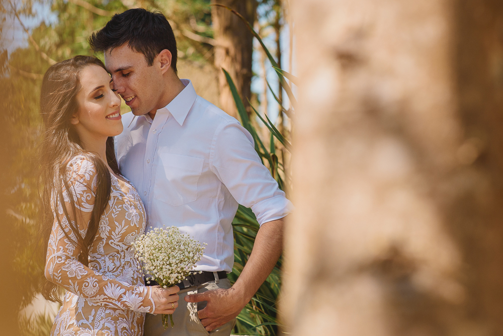 Chega assim, pertinho