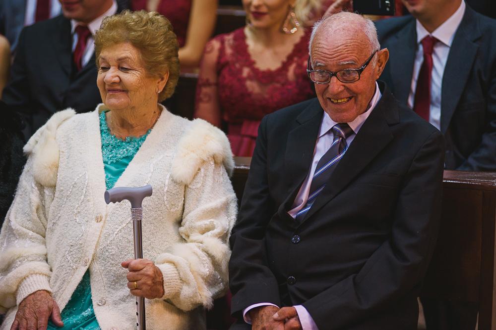 Avós da noiva em um momento de pura alegria