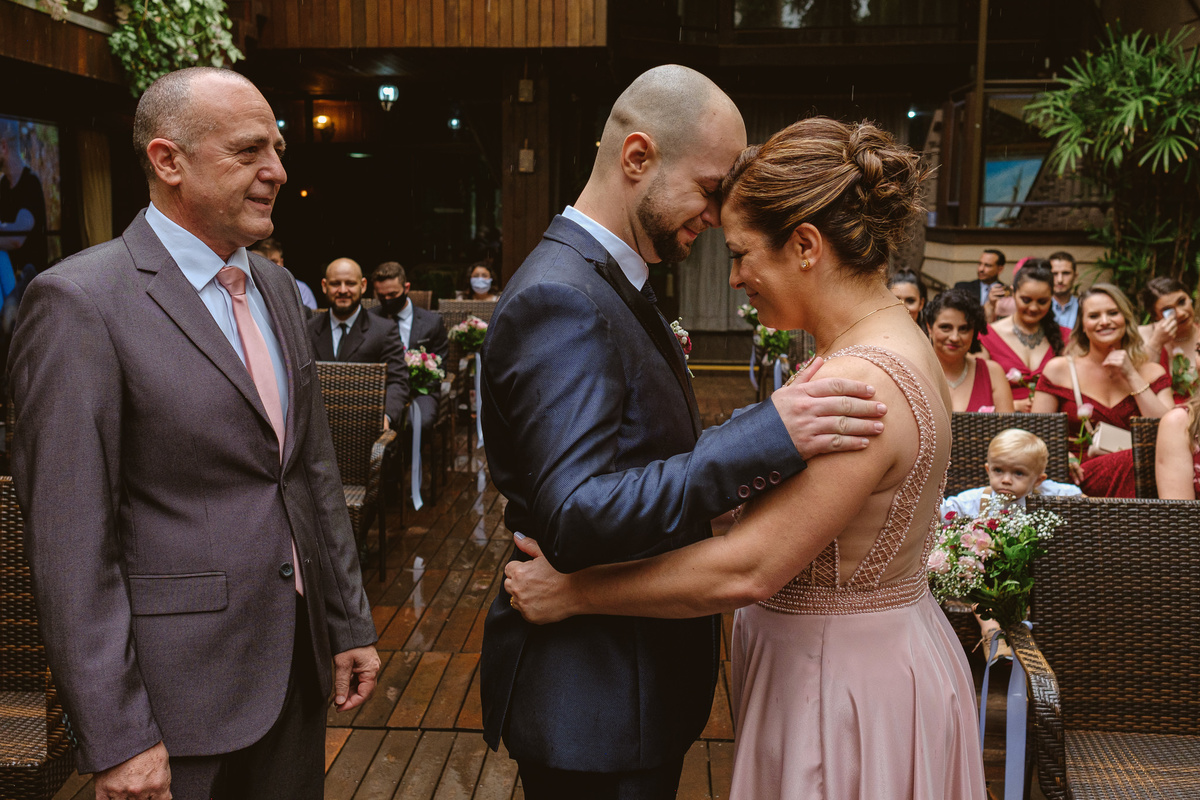 cerimonia casamento ar livre, le monde, chuva, cascavel, noivos, fotografia, brinde, edu freire, fotografia de casamento, fotógrafo de casamento, cascavel, parana, brasil
