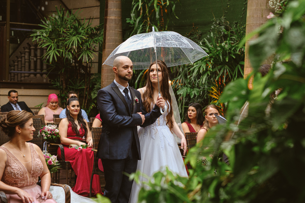 cerimonia casamento ar livre, le monde, chuva, cascavel, noivos, fotografia, brinde, edu freire, fotografia de casamento, fotógrafo de casamento, cascavel, parana, brasil