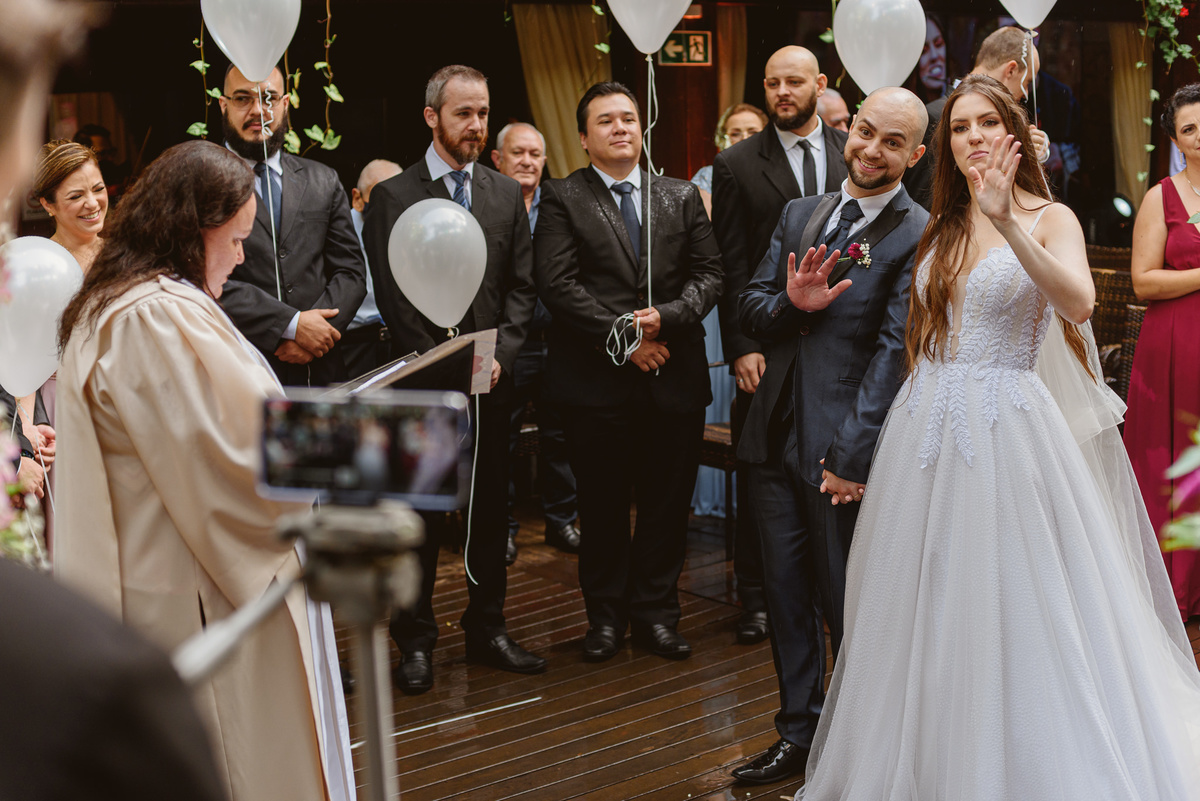 cerimonia casamento ar livre, le monde, chuva, cascavel, noivos, fotografia, brinde, edu freire, fotografia de casamento, fotógrafo de casamento, cascavel, parana, brasil