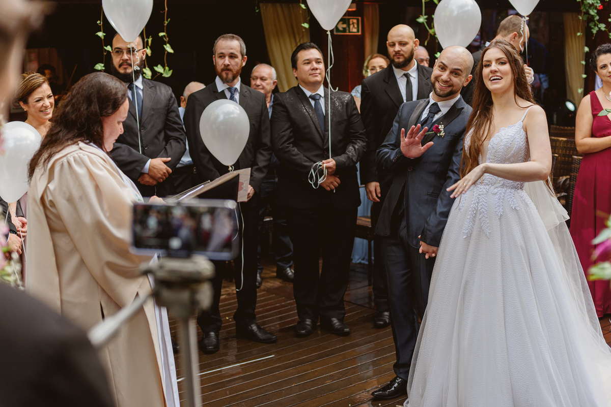 cerimonia casamento ar livre, le monde, chuva, cascavel, noivos, fotografia, brinde, edu freire, fotografia de casamento, fotógrafo de casamento, cascavel, parana, brasil