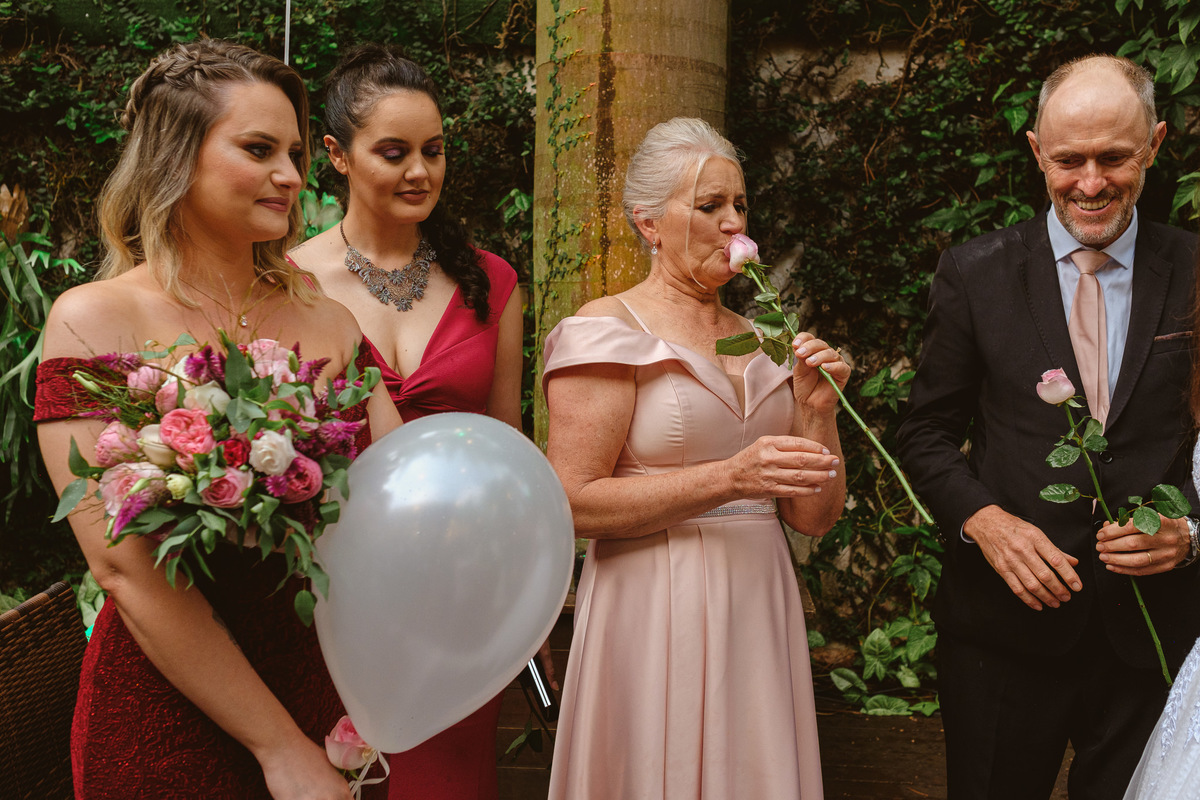 cerimonia casamento ar livre, le monde, chuva, cascavel, noivos, fotografia, brinde, edu freire, fotografia de casamento, fotógrafo de casamento, cascavel, parana, brasil