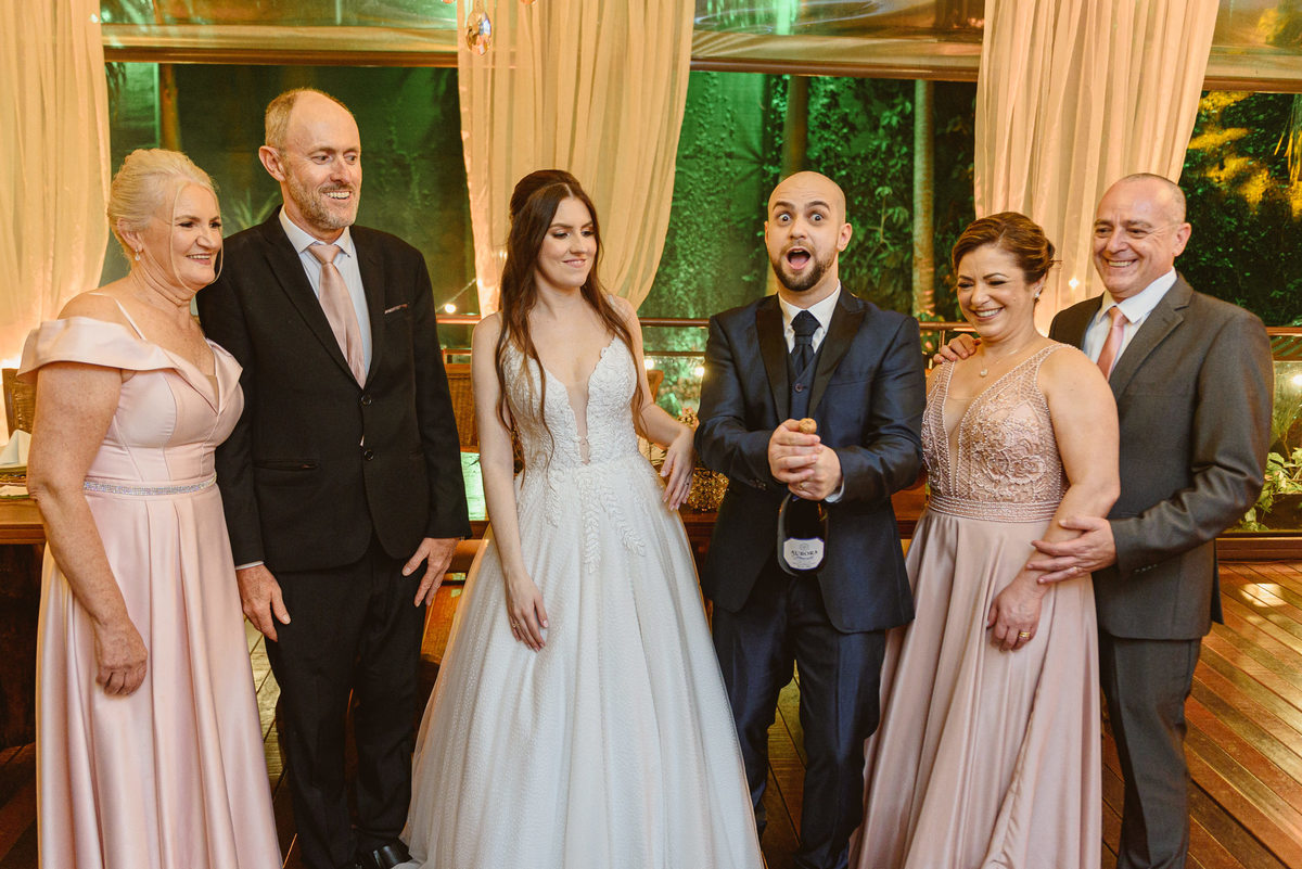 cerimonia casamento ar livre, le monde, chuva, cascavel, noivos, fotografia, brinde, edu freire, fotografia de casamento, fotógrafo de casamento, cascavel, parana, brasil