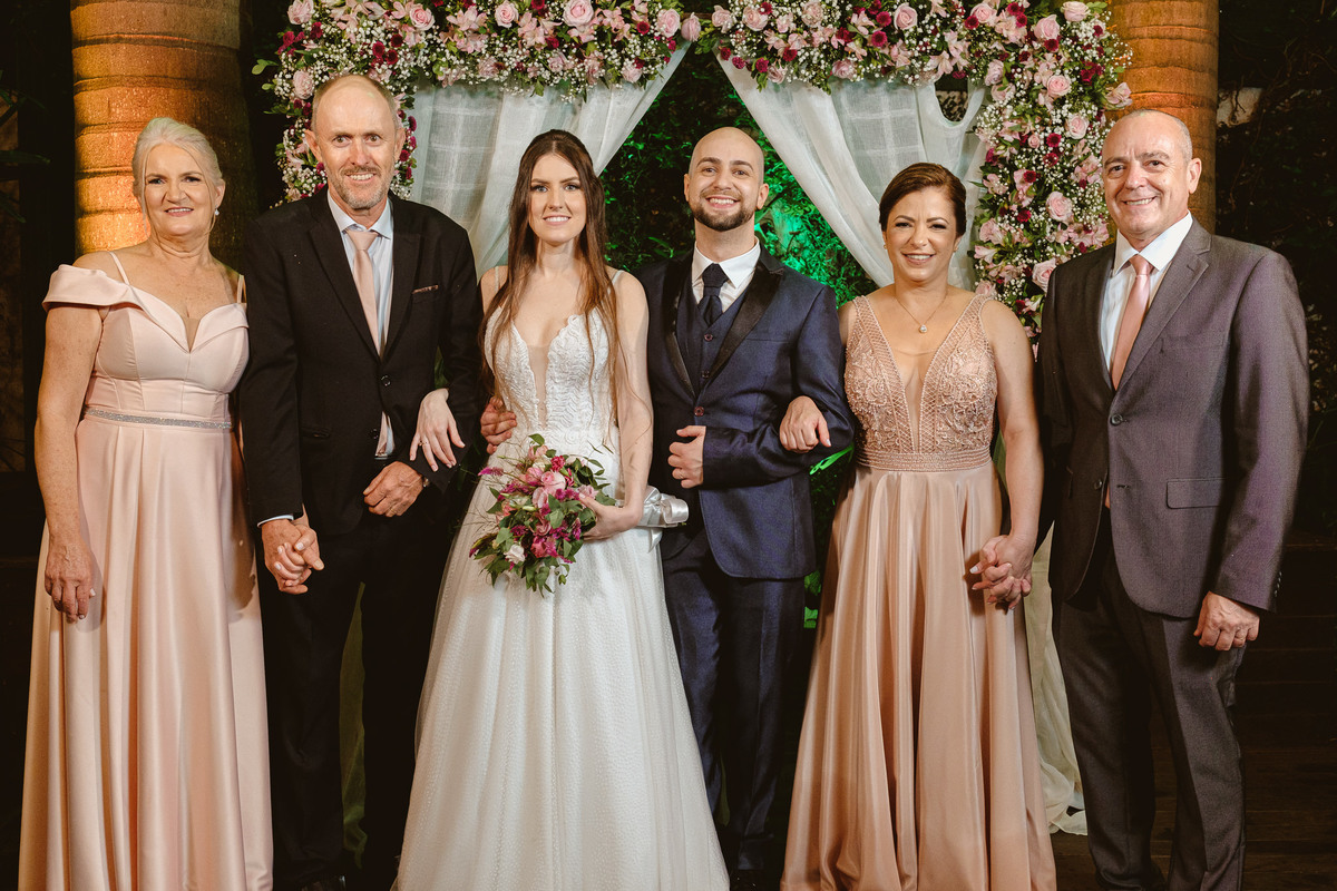 cerimonia casamento ar livre, le monde, chuva, cascavel, noivos, fotografia, brinde, edu freire, fotografia de casamento, fotógrafo de casamento, cascavel, parana, brasil