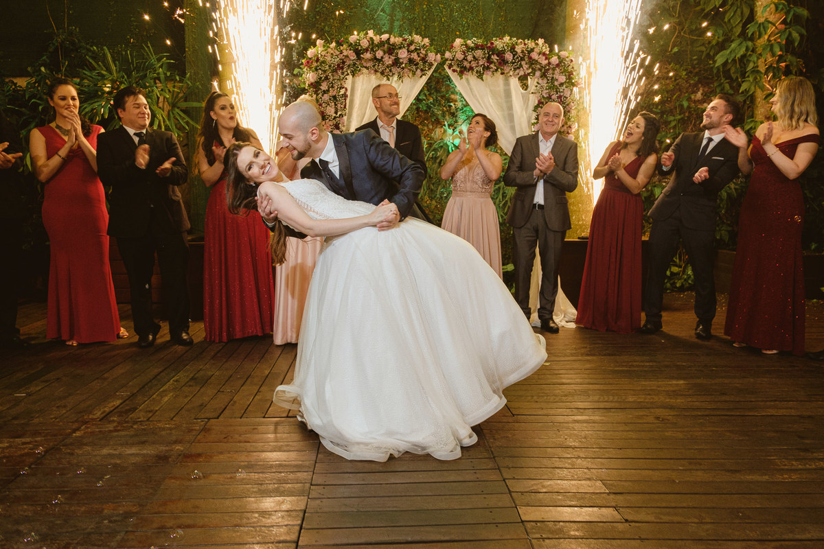 cerimonia casamento ar livre, le monde, chuva, cascavel, noivos, fotografia, brinde, edu freire, fotografia de casamento, fotógrafo de casamento, cascavel, parana, brasil