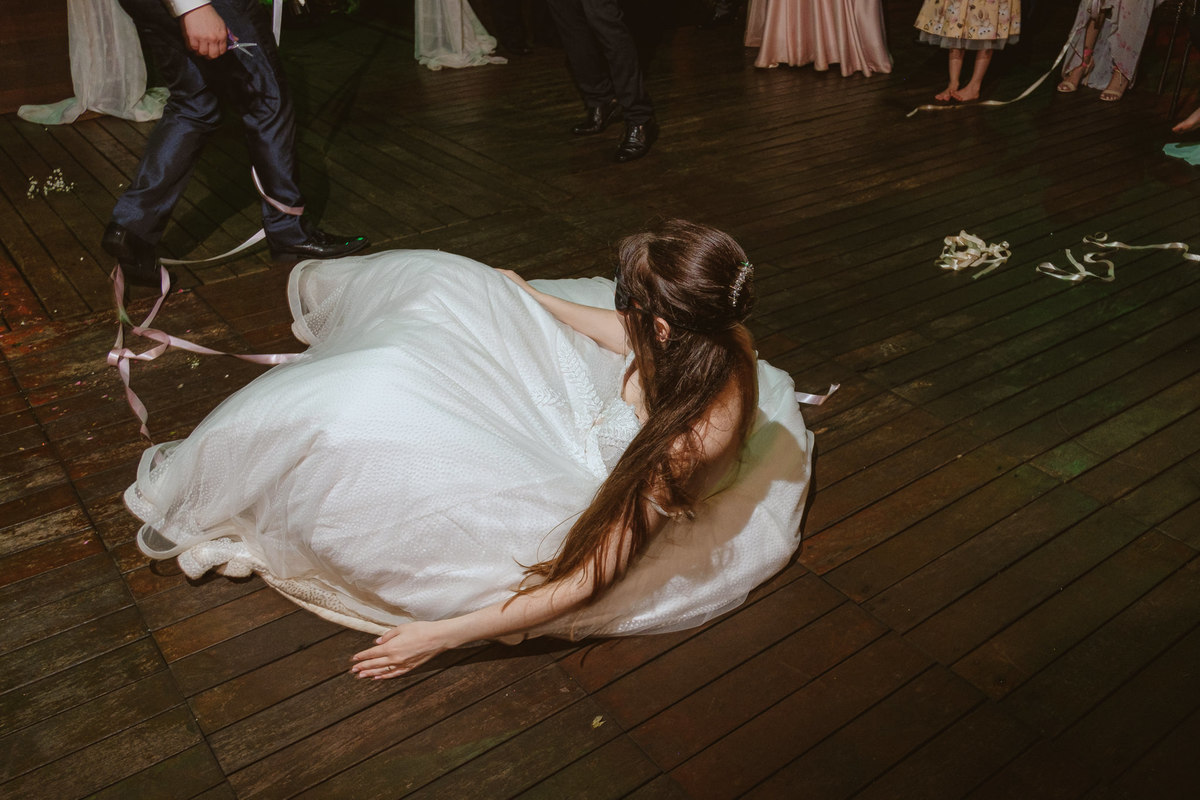 cerimonia casamento ar livre, le monde, chuva, cascavel, noivos, fotografia, brinde, edu freire, fotografia de casamento, fotógrafo de casamento, cascavel, parana, brasil