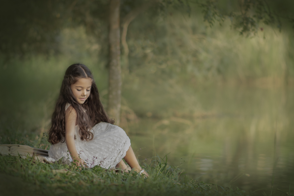 ensaio artístico infantil, fotografia de criança, ensaio fotográfico infantil, ensaio parque do Carmo, fotógrafo. Fotografia artístico, ensaio infantil externo, ensaio infantil. 