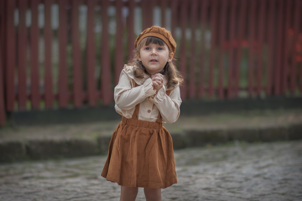 Ensaio fotográfico infantil em Paranapiacaba. fotografia artística. Fotógrafo Santo André. Ensaio em Santo André, fotografia Paranapiacaba.