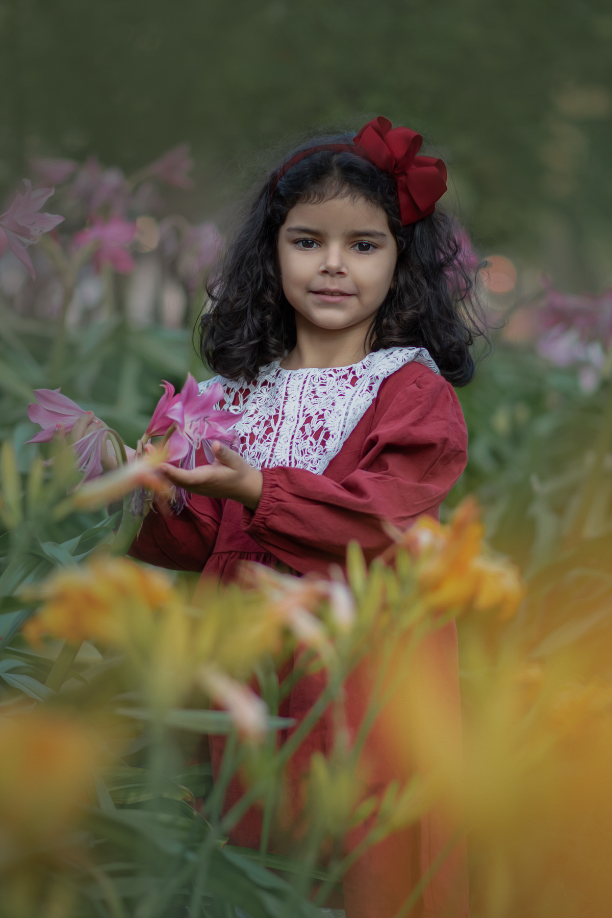 Ensaio fotográfico infantil realizado no Parque Central de Santo André. Fotografia artística. Ensaio de Natal externo, fotógrafo em Santo André.