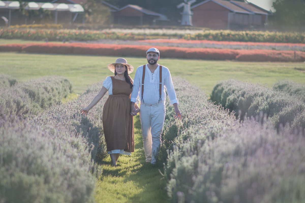 Ensaio fotográfico gestante, fotografia artística, ensaio gestante externo em Holambra. Maternidade, ensaio bucólico.