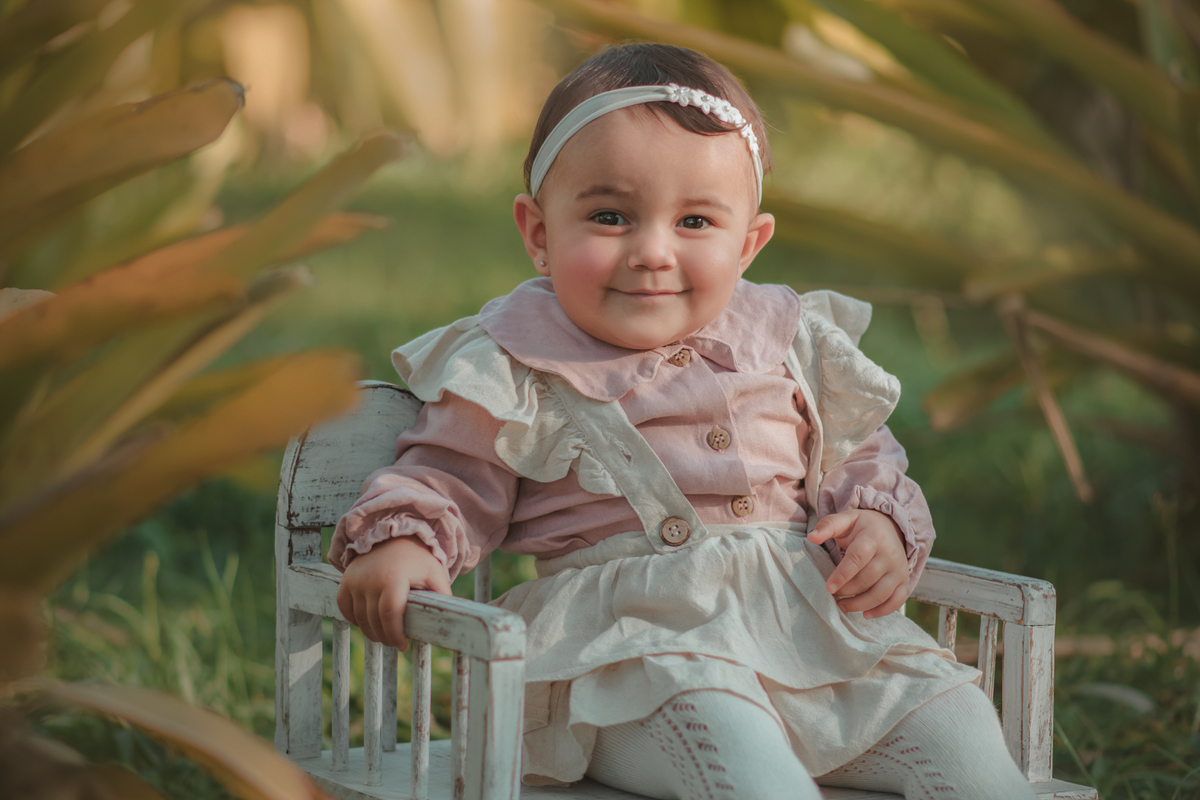ensaio fotografia de 1 ano, fotogrfia de bebe de 1 ano, fotografia artística, ensaio de 1 aninho no parque central de santo André, ensaio externo, fotógrafo em Santo André, fotógrafo de bebês.