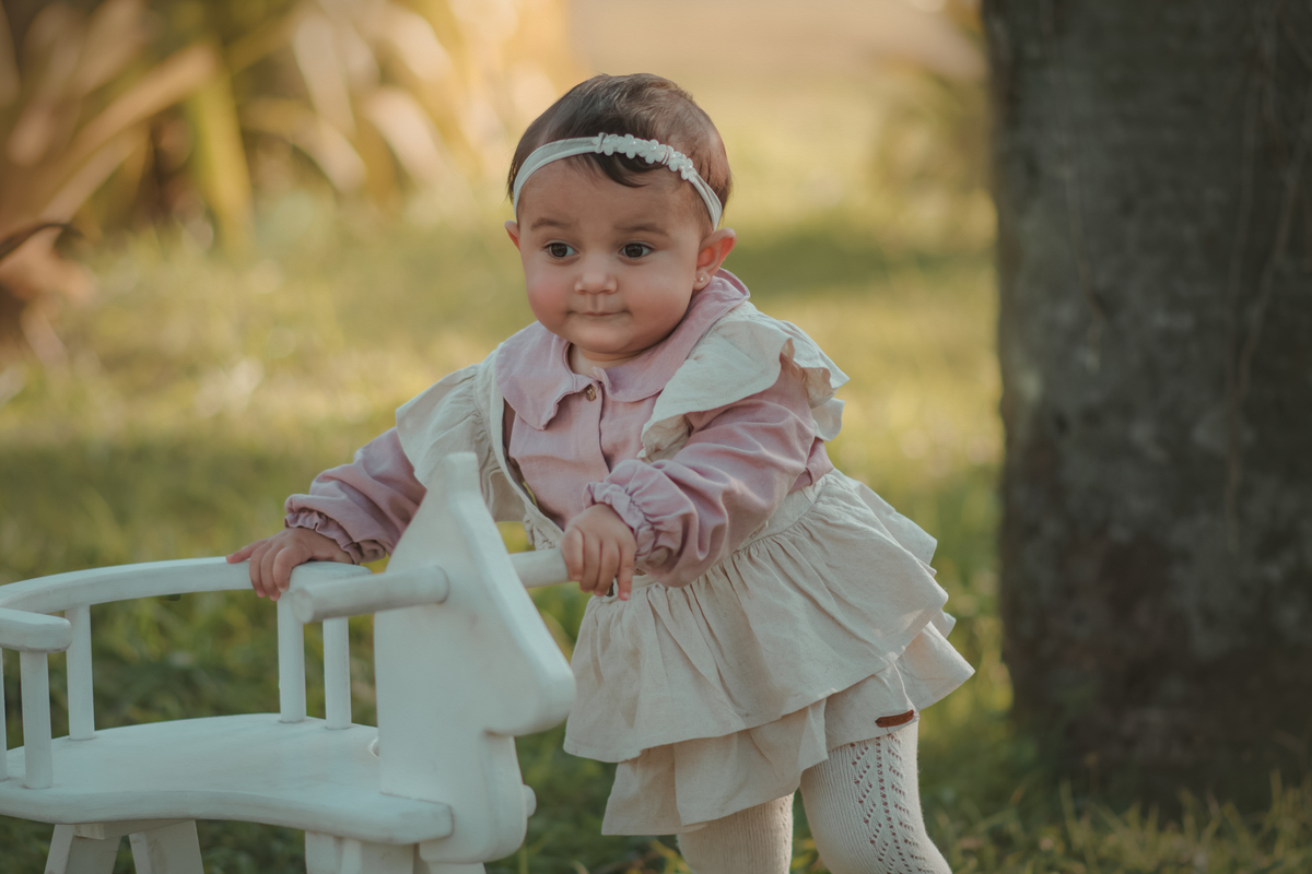ensaio fotografia de 1 ano, fotogrfia de bebe de 1 ano, fotografia artística, ensaio de 1 aninho no parque central de santo André, ensaio externo, fotógrafo em Santo André, fotógrafo de bebês.