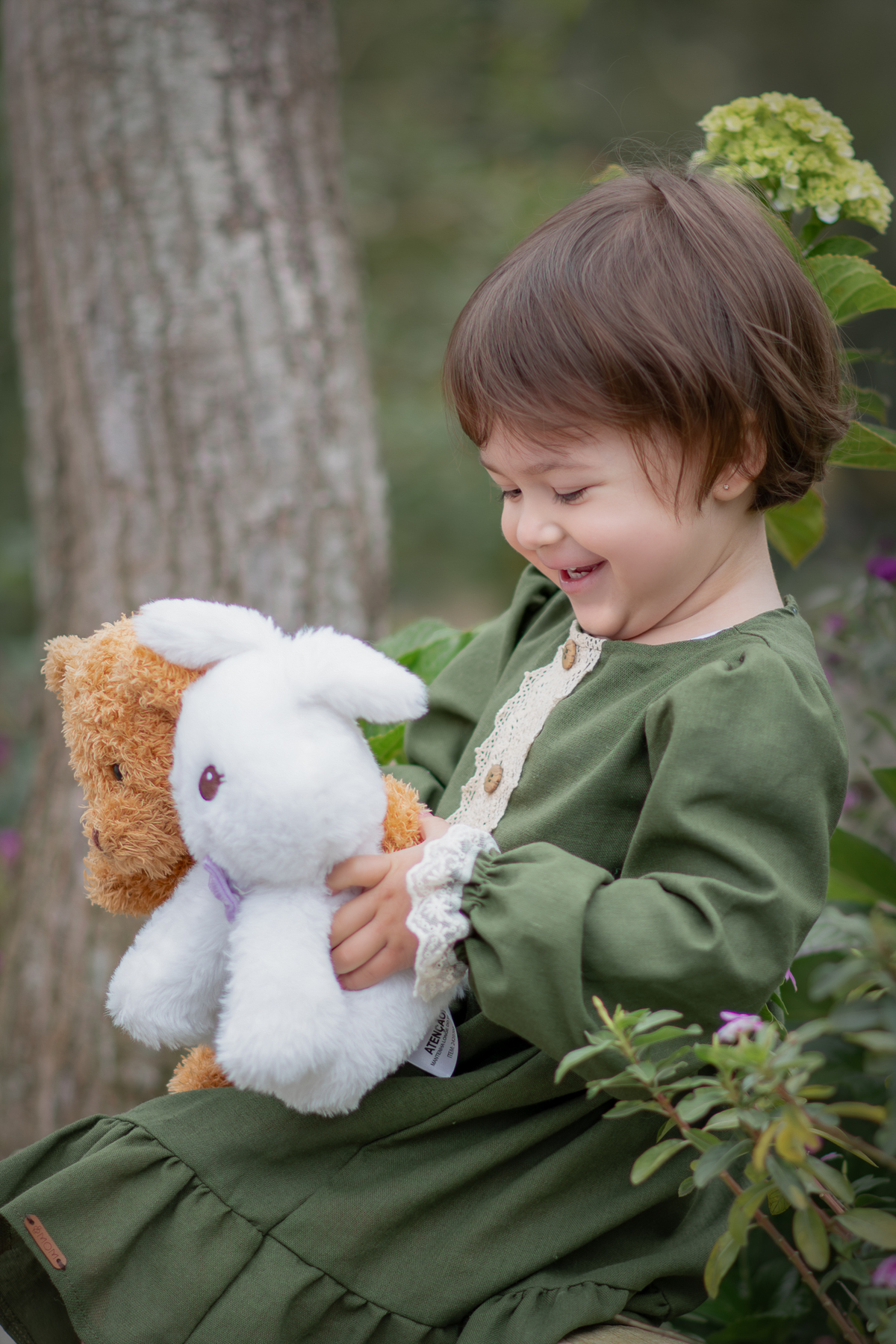ensaio fotográfico infantil de criança de 3 anos, fotografia externo, fotógrafo de crianças em São Paulo, Santo André. fotografia de crianças de 3 anos. ensaio fotográfico no Parque Central de Santo André.