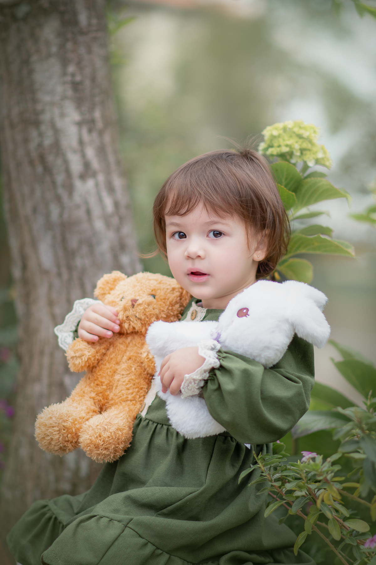 ensaio fotográfico infantil de criança de 3 anos, fotografia externo, fotógrafo de crianças em São Paulo, Santo André. fotografia de crianças de 3 anos. ensaio fotográfico no Parque Central de Santo André.