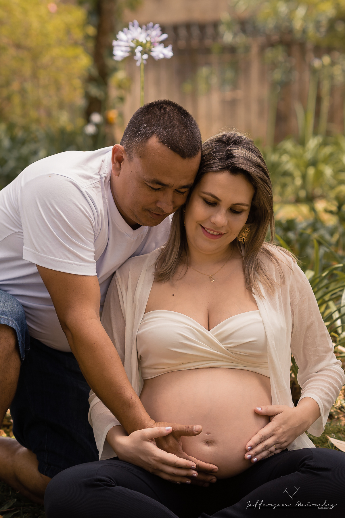 ensaio de gestante - fotos de gestantes casal em Petrópolis - rj - Rio de Janeiro - por Jefferson Meireles Fotografia - fotógrafo na Região dos Lagos - rio das ostras - cabo frio - duque de caxias - papai e mamae