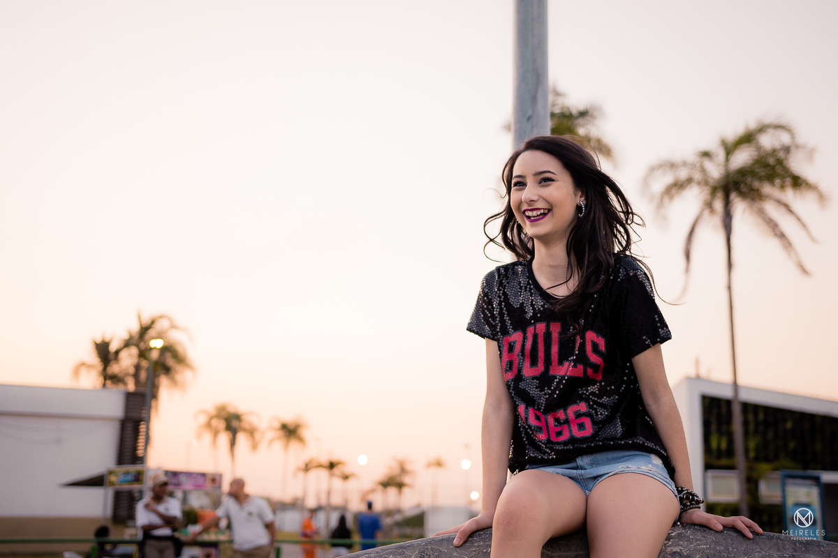 Ensaio fotografico feminino - parque madureira - rj - Rio de Janeiro - por Jefferson Meireles Fotografia - fotógrafo na Região dos Lagos - cabo frio - buzios - duque de caxias - manoela antelo sorrindo feliz