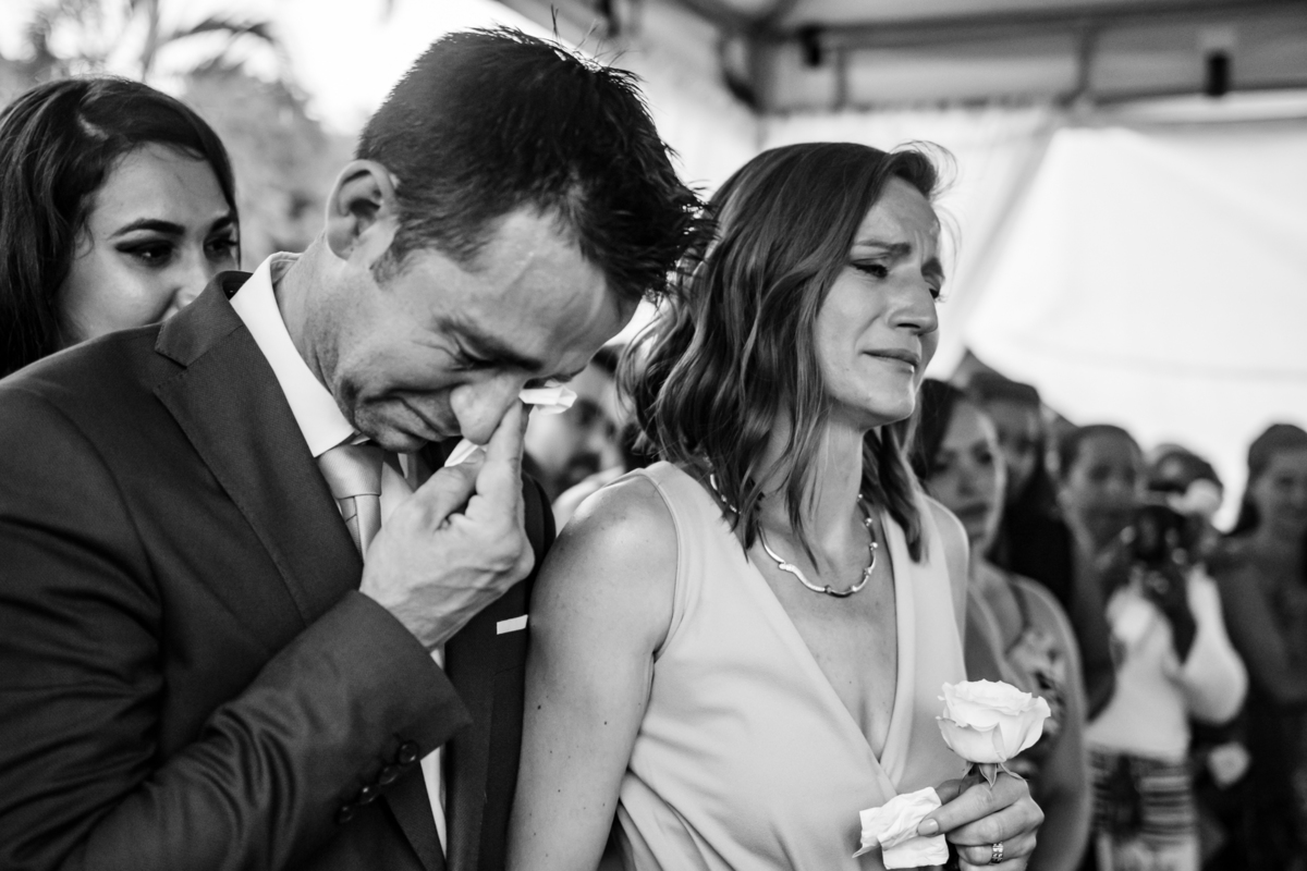 Casar de dia, regiao dos lagos, rio das ostras, rj, pousada, ao ar livre, lindo, melhor lugar, fotografo, pai do noivo chorando, pb