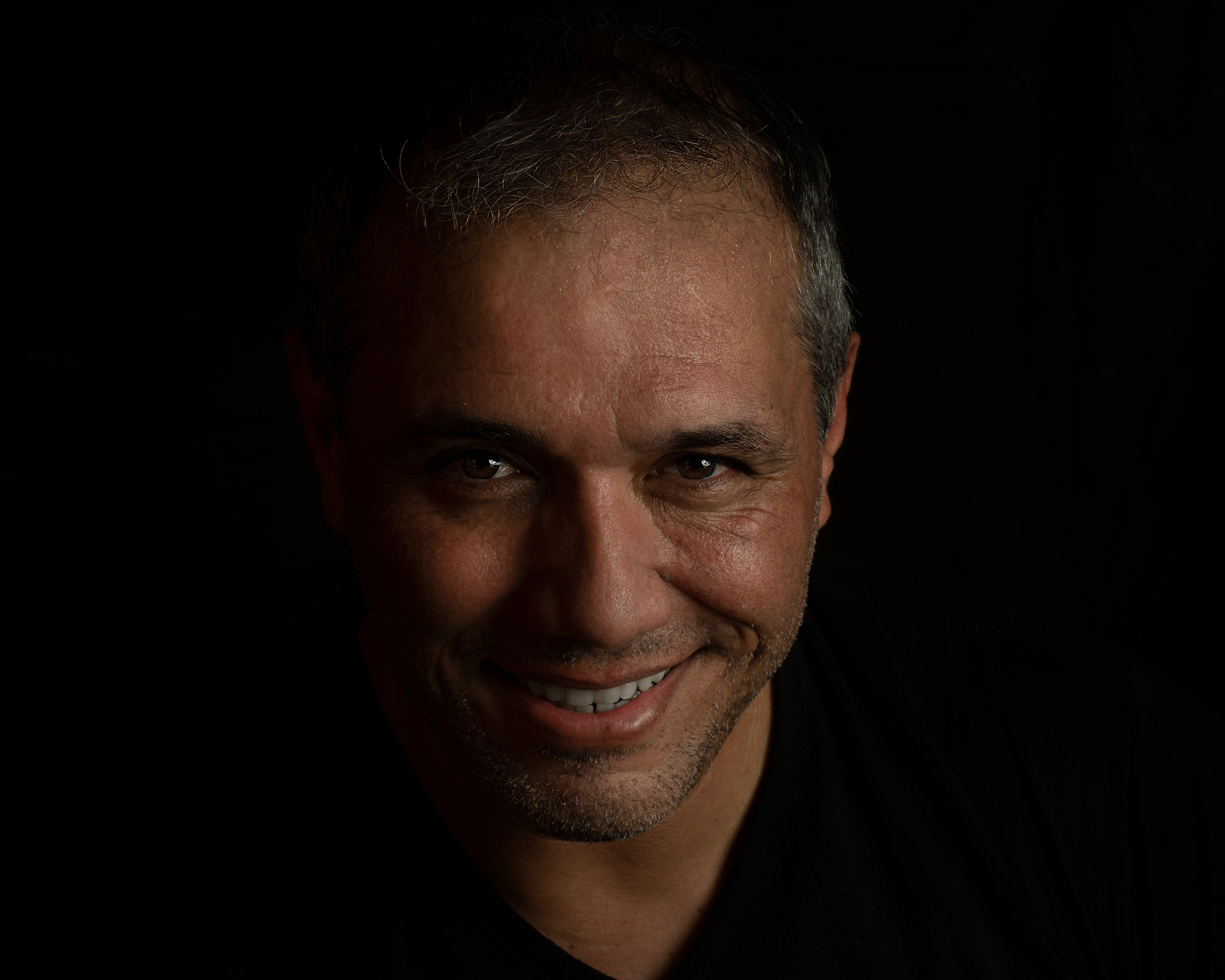 Contate DiegoLinaresFotógrafo