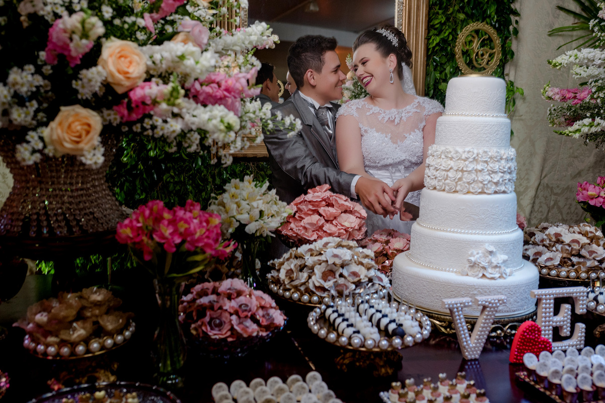 mesa do bolo de casamento