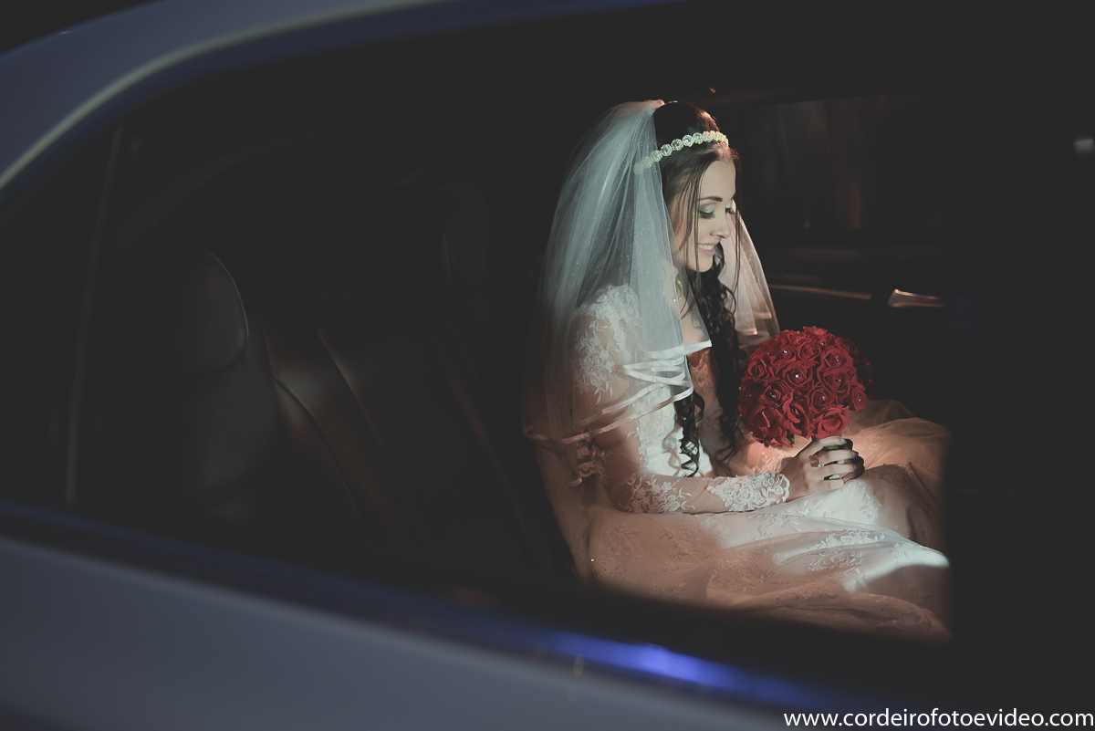 Noiva no carro