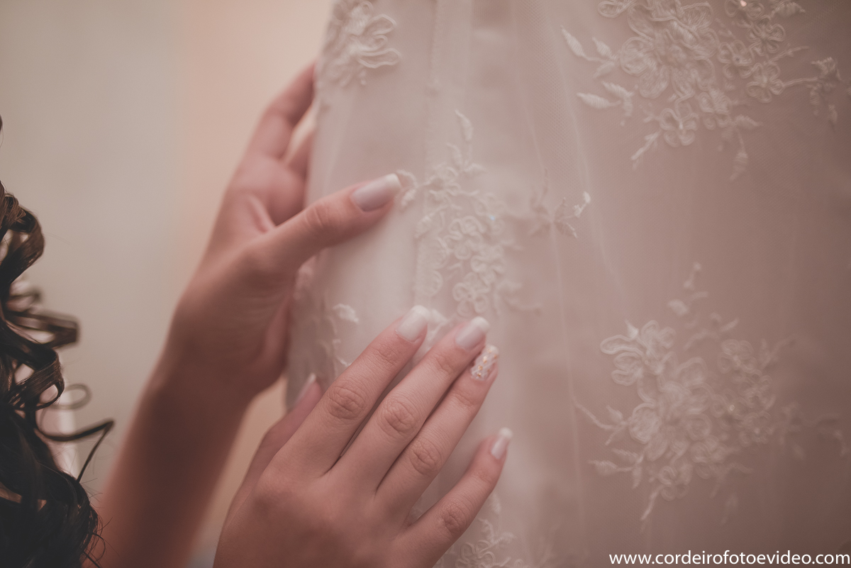 Vestido de noiva com renda
