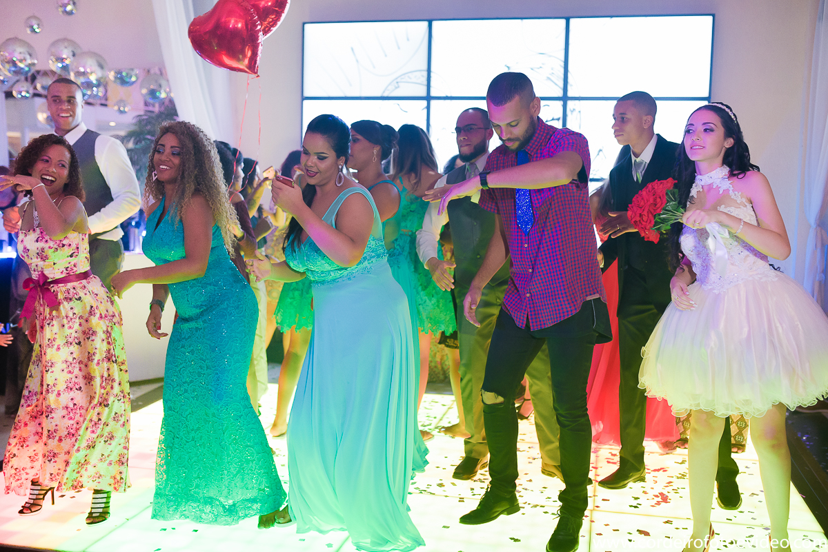 Animação na pista de dança