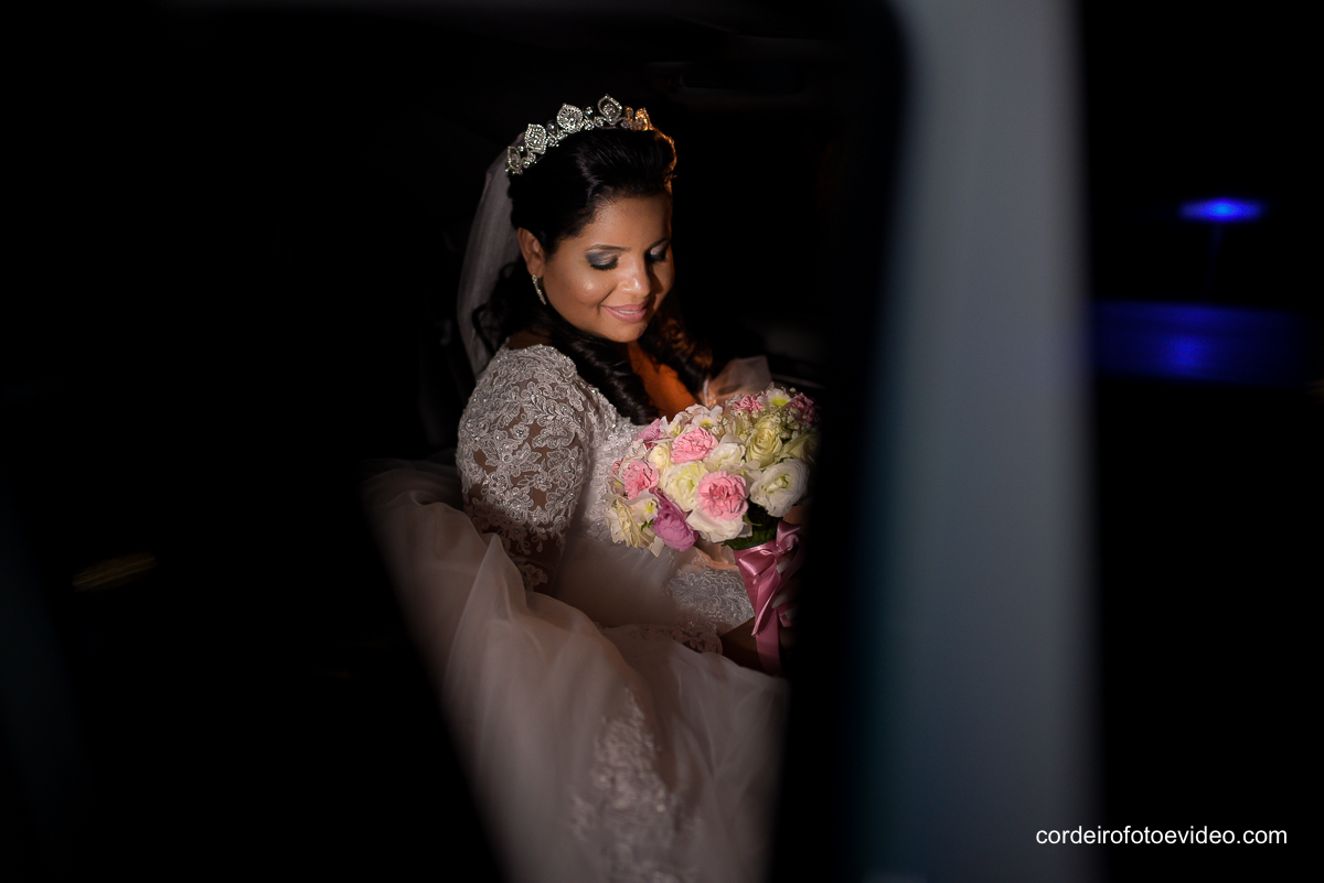 Noiva no carro