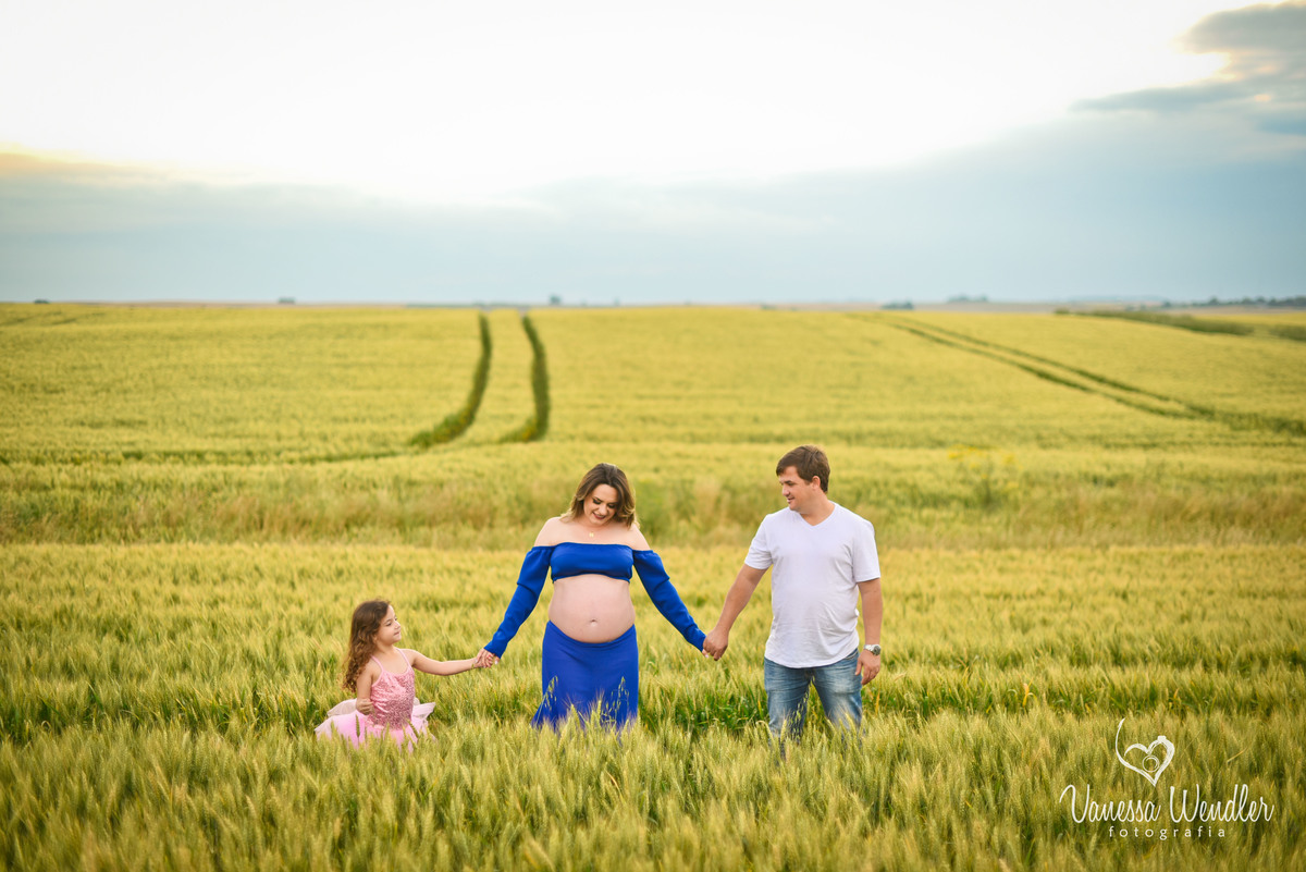 gestante foto no trigo