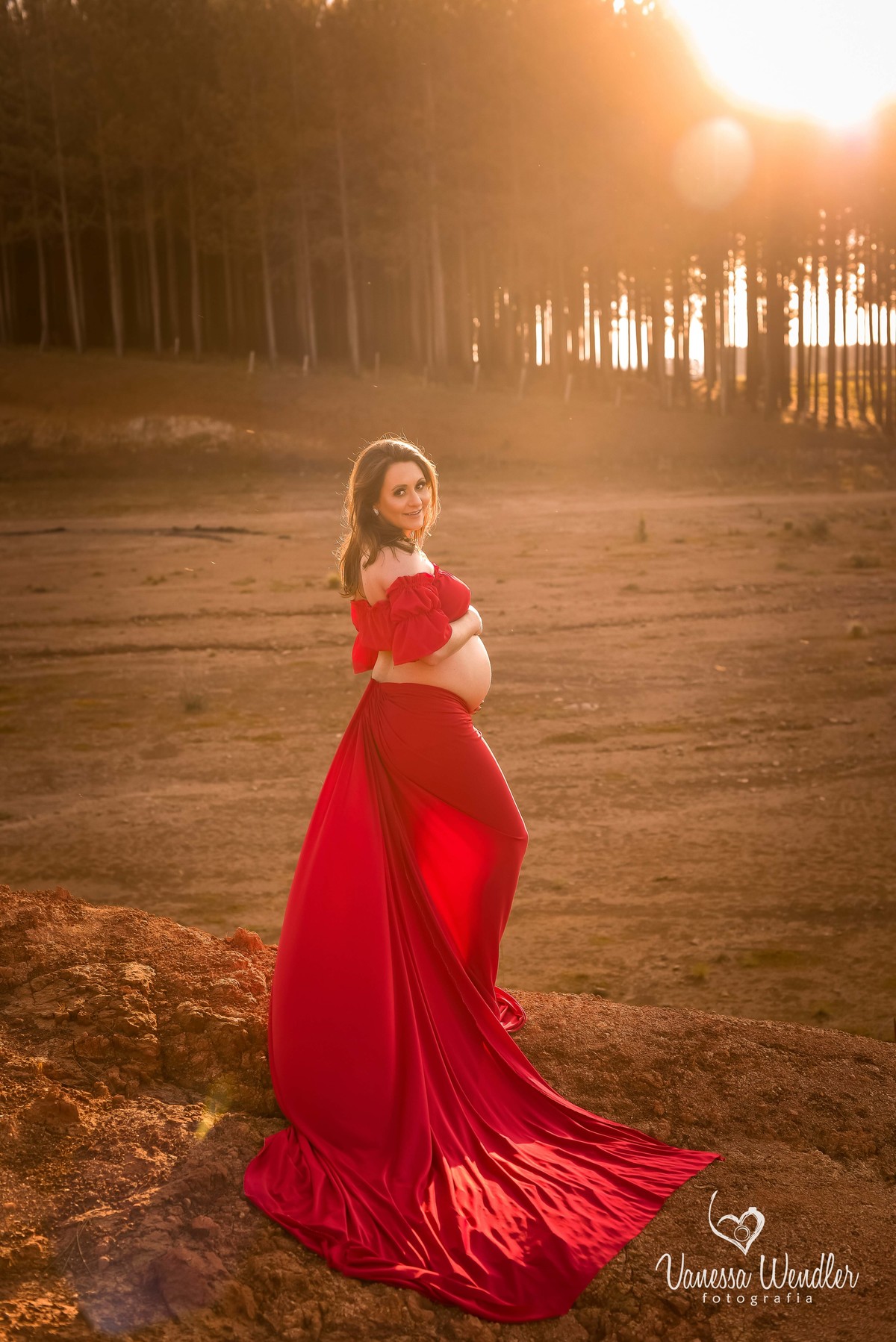 roupa vermelha gestante, produção, fotos, por do sol, golden hour, 