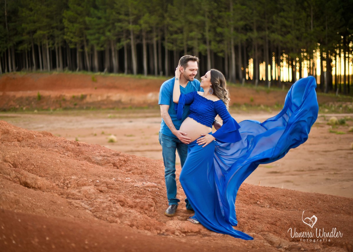 tecidos voando, fotos com tecidos, roupa azul,