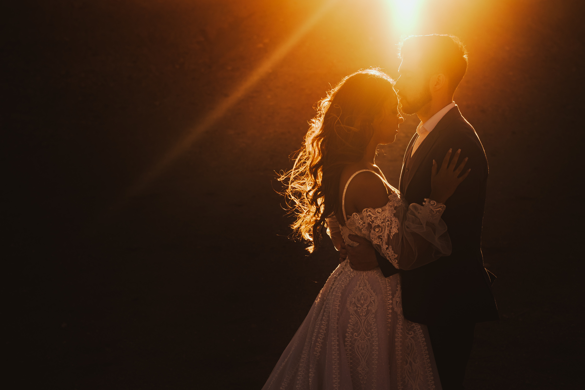 Ensaio de Noivos no Deserto do Atacama em San Pietro, Chile.