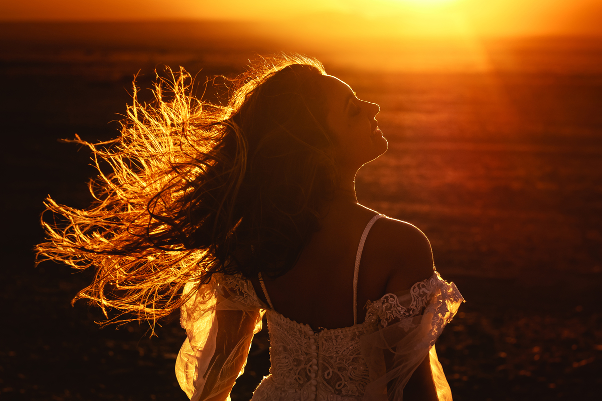 Ensaio de Noivos no Deserto do Atacama em San Pietro, Chile.